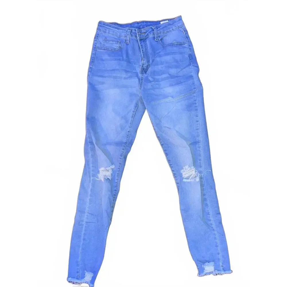 SHIEN Women’s Skinny Jeans‎ Size MEDIUM  Light Blue Denim With Knee Rips